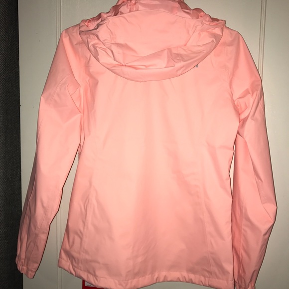 Women's Northface Resolve Plus Jacket - Picture 2 of 8